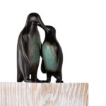 OUDENHOVE-ART-GALERY-MDE010-Mark-Dedrie-Close-to-you-penguins-800x600 mob